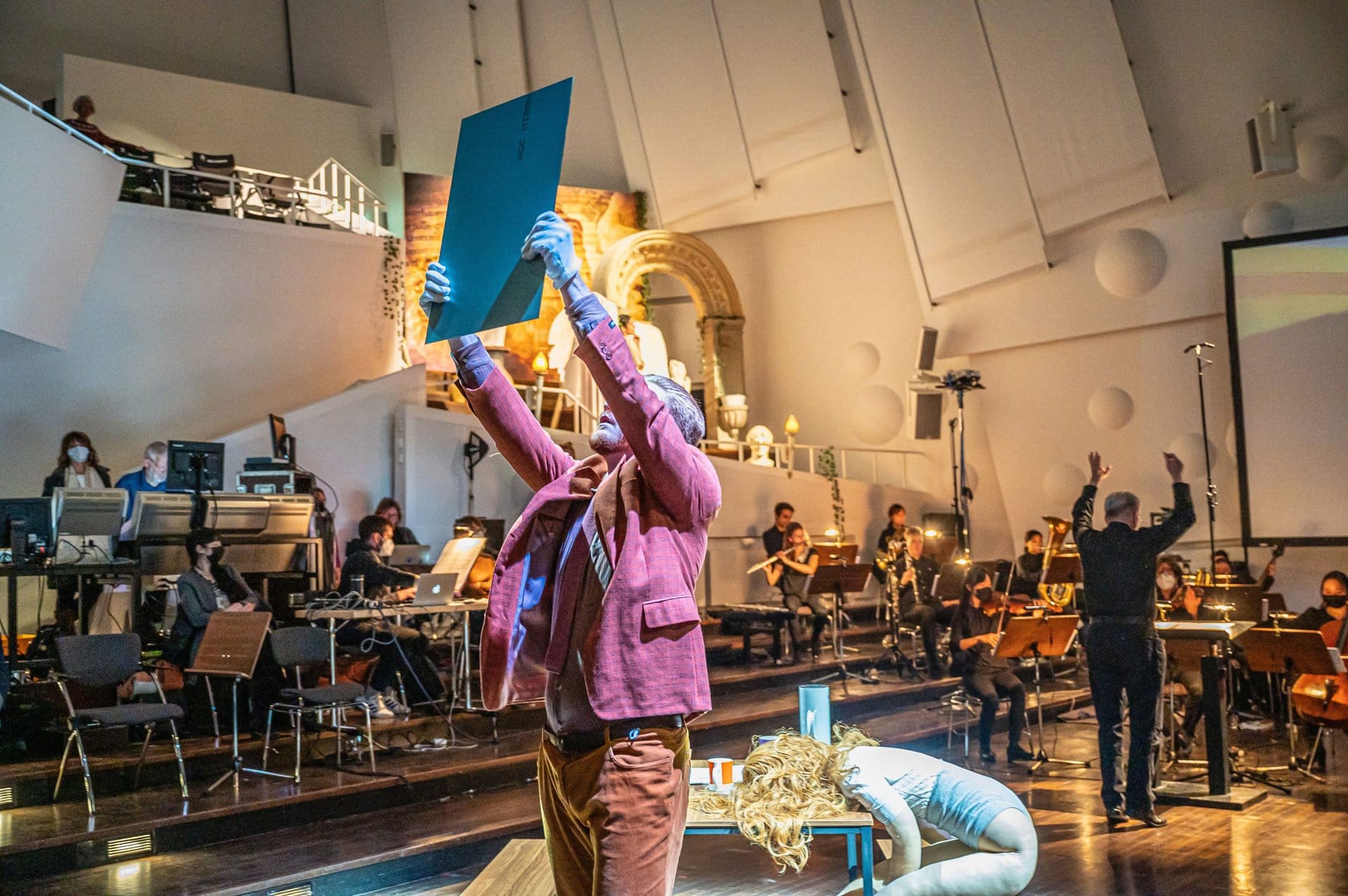 Review after the premiere opera «ONIROS» in the magazine SulPonticello